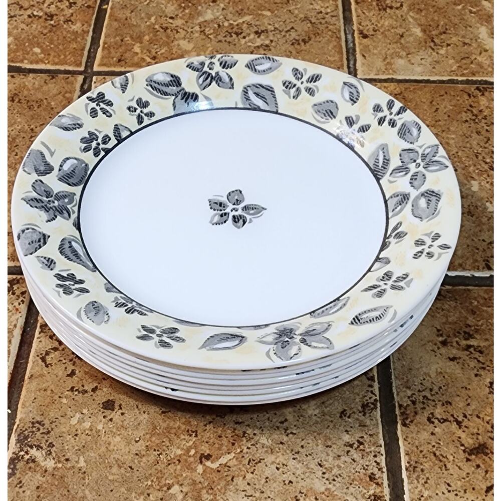Set Of 8 Corelle Salad Plates 7.25 Inches. R